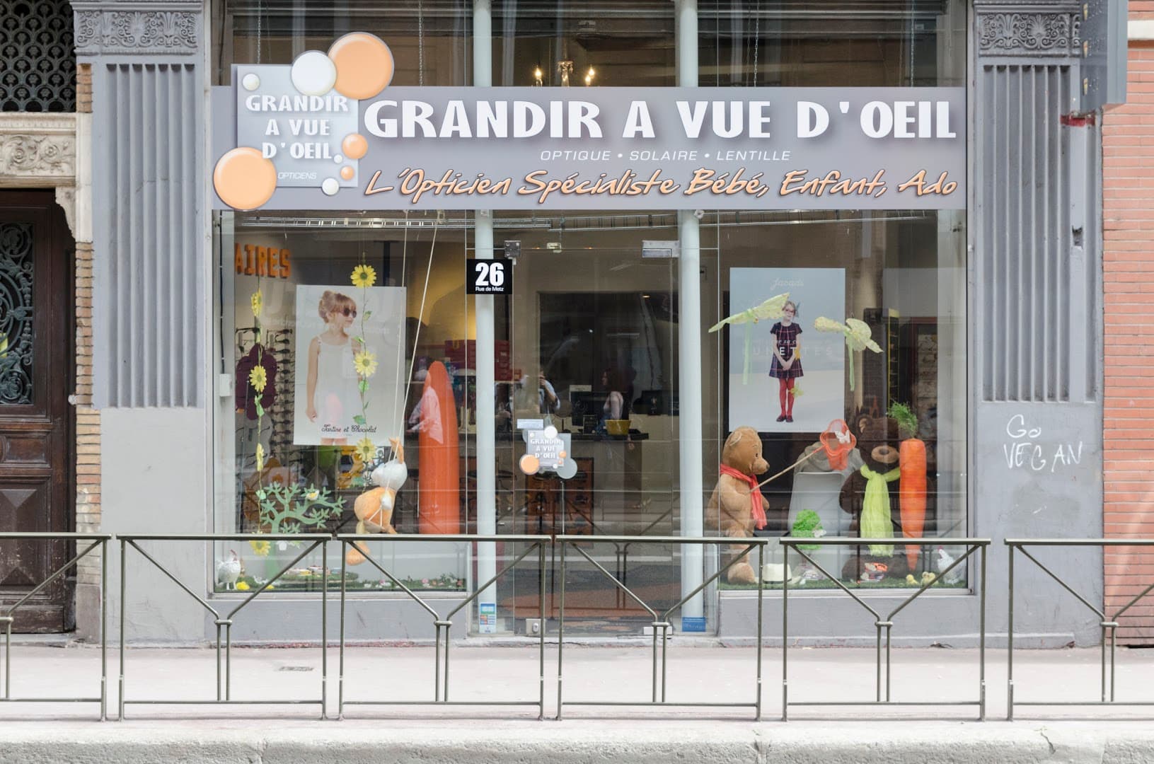 Grandir à vue d'oeil, Opticien spécialiste bébé, enfant, ado, adulte visage fin à Toulouse - photo 4