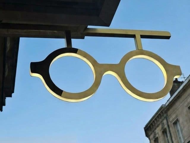 L'Oeil de L'Opticien - Bordeaux- Anne & Laurent GENAY - photo 3
