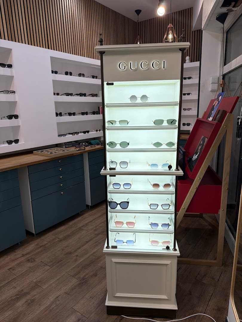 J&J Optical Paradis - Opticien Marseille - photo 4