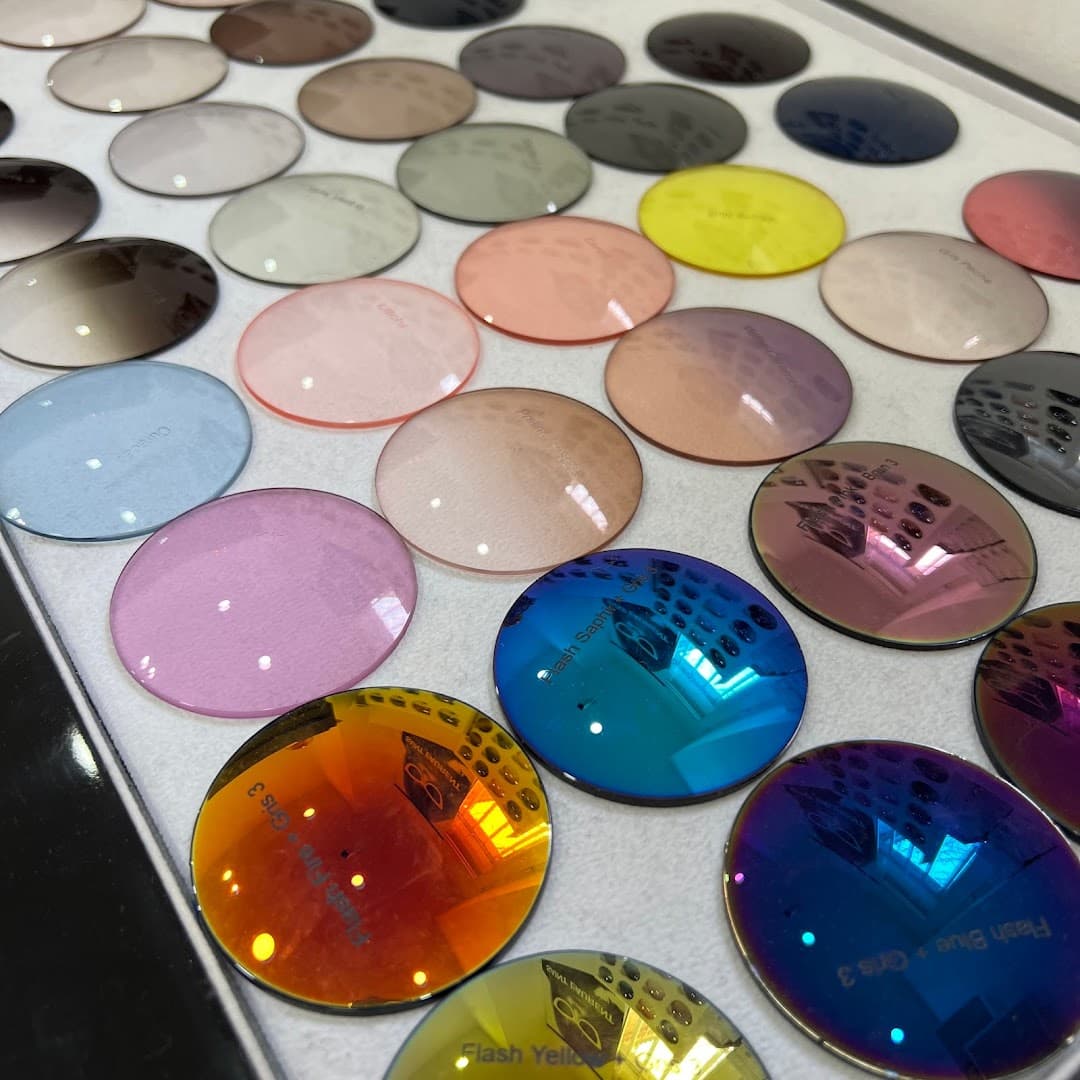 Maison J&J - Terrasses du Port - Ray Ban Meta - photo 5