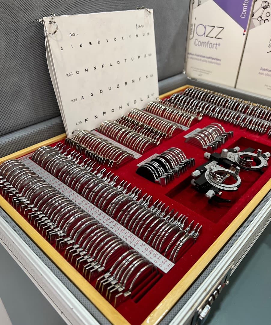 J&J Optical Paradis - Opticien Marseille - photo 5