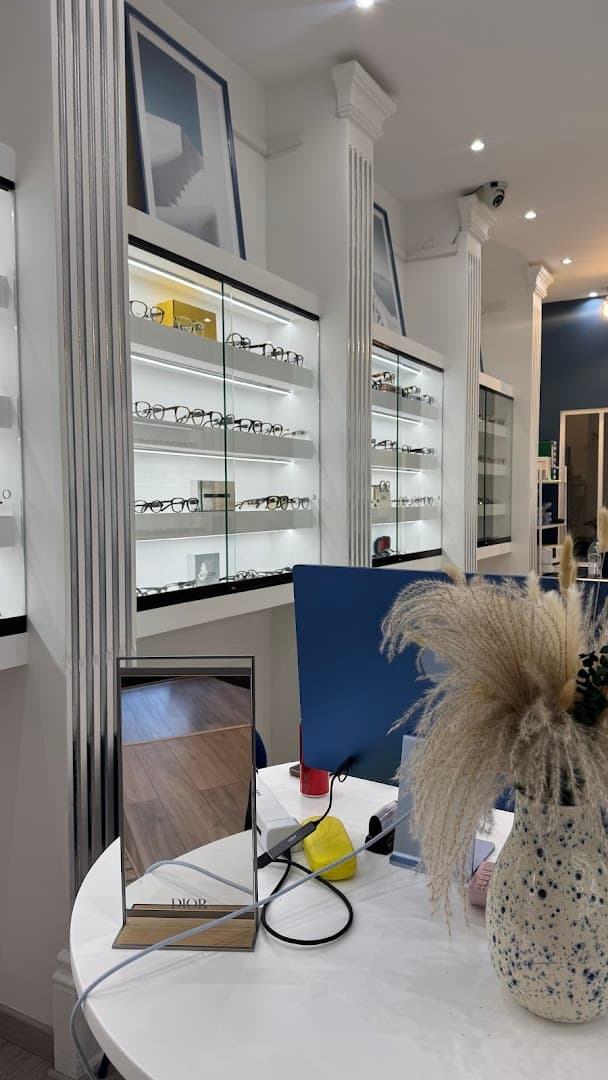 AYIN OPTIQUE - photo 2